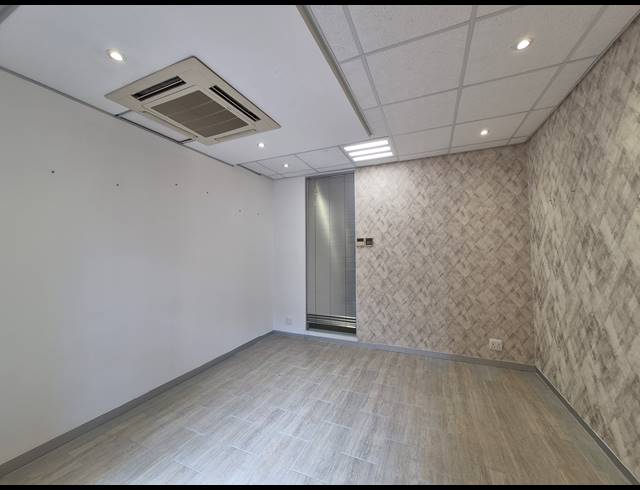 70M² OFFICE TO LET IN ROSEBANK